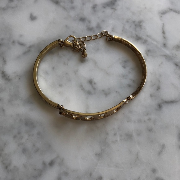 YOLO bracelet SOLD - Picture 2 of 4